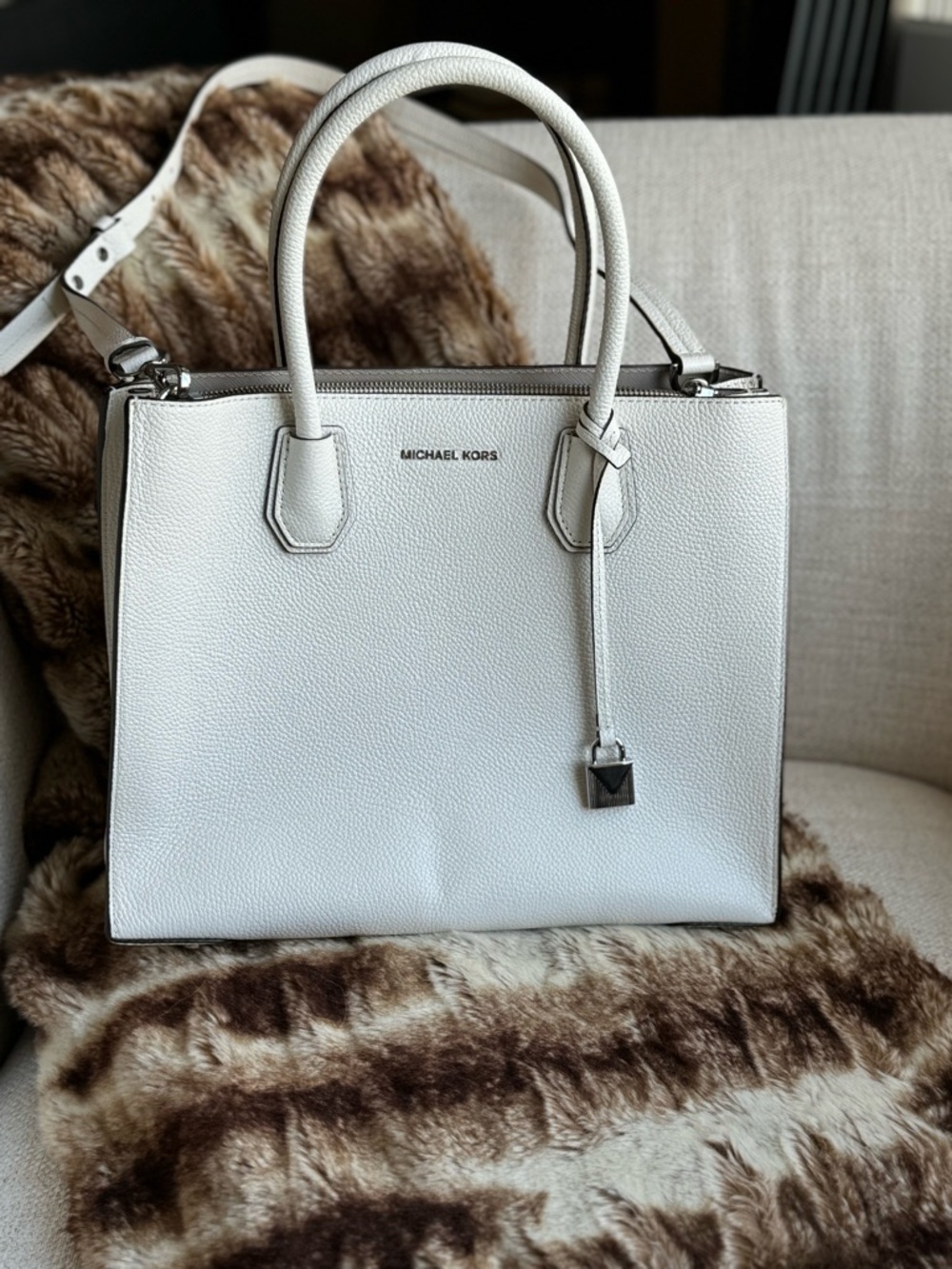 Michael Kors White Pebbled Leather Satchel - Picture 2 of 3